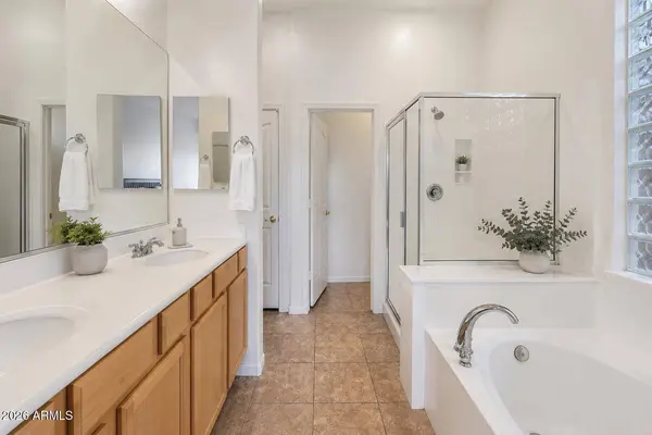 4424 E PALMDALE Lane, Gilbert, AZ 85298
