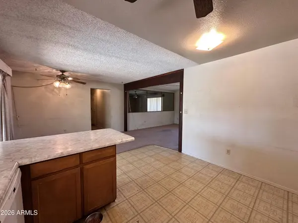 3421 E PARADISE Drive, Phoenix, AZ 85028