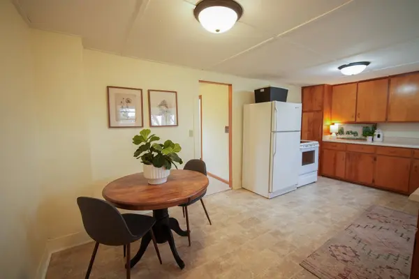 N4254 Sleepy Hollow Road, Cambridge, WI 53523
