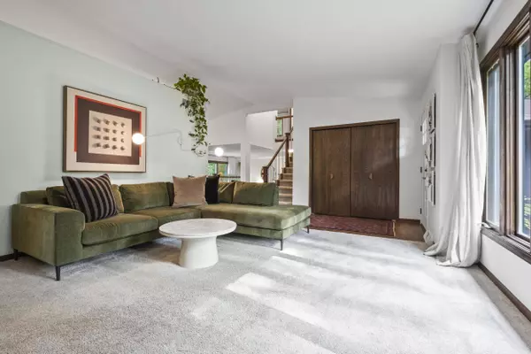 1514 Deerwood Drive, Madison, WI 53716