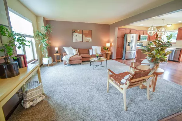 324 White Tail Drive, Sun Prairie, WI 53590