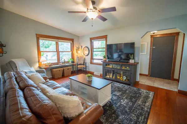 326 Joshua Circle, Sun Prairie, WI 53590
