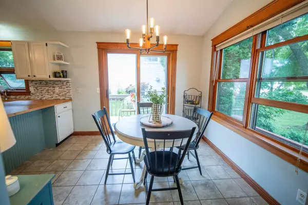 326 Joshua Circle, Sun Prairie, WI 53590