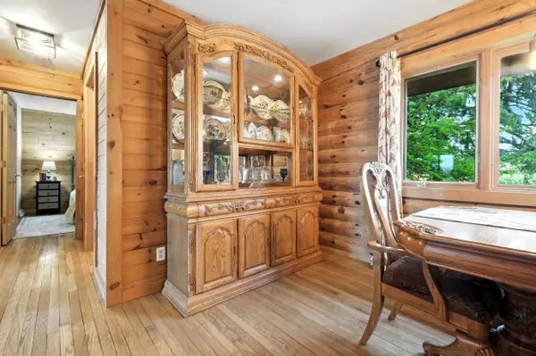 W1983 Hall Road, Columbus, WI 53925