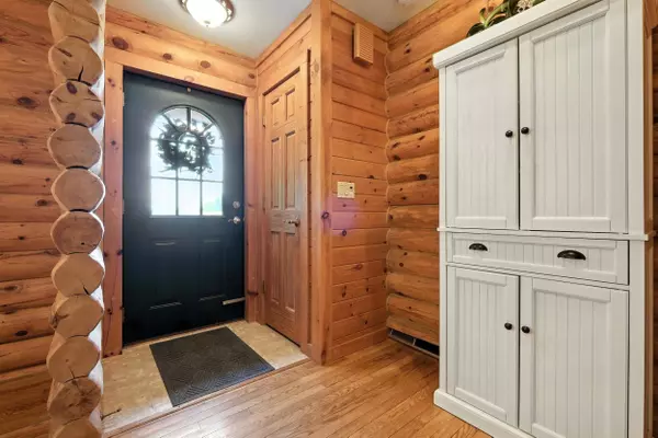 W1983 Hall Road, Columbus, WI 53925