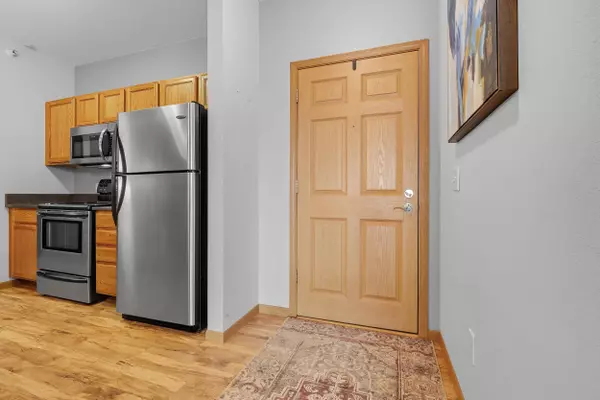 101 Metro Terrace #204, Madison, WI 53718