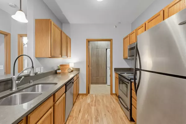 101 Metro Terrace #204, Madison, WI 53718