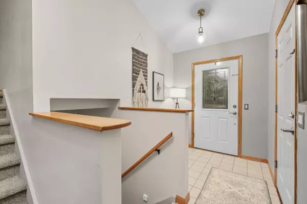 3033 Greenway Trail, Madison, WI 53719