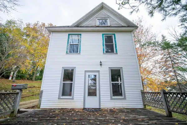 210 Hill Street, Lodi, WI 53555