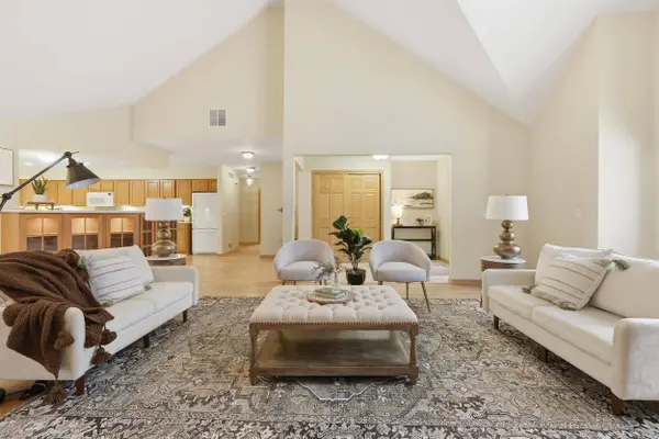 7911 Courtyard Drive, Madison, WI 53719