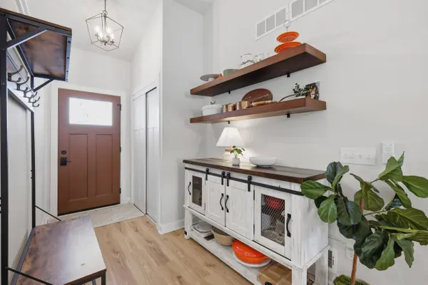 6480 Revere Pass, Deforest, WI 53532