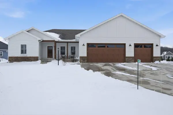 6480 Revere Pass, Deforest, WI 53532