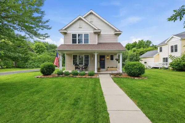 1271 Gas Light Drive, Sun Prairie, WI 53590