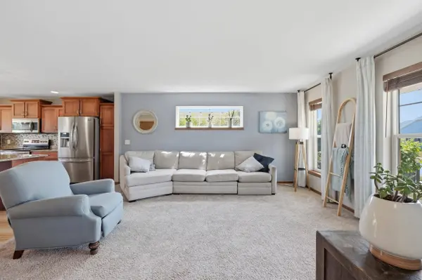 379 White Tail Drive, Sun Prairie, WI 53590