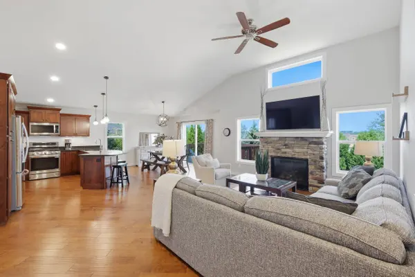 2816 Hazelnut Trail, Sun Prairie, WI 53590