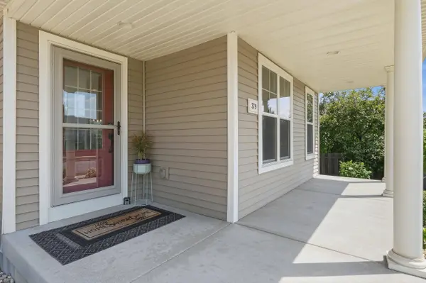 379 White Tail Drive, Sun Prairie, WI 53590