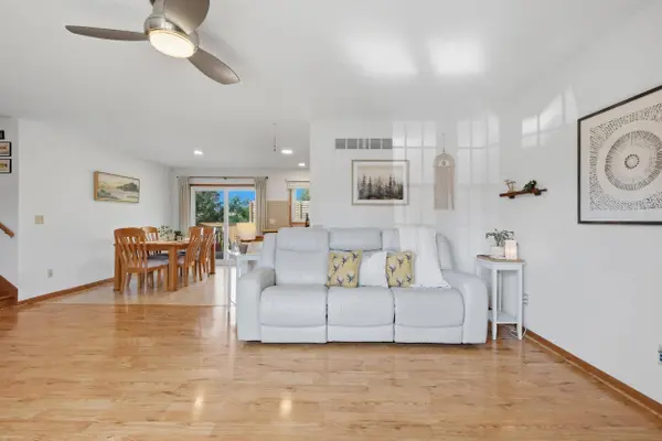 301 Ridgeview Drive, Lake Mills, WI 53551