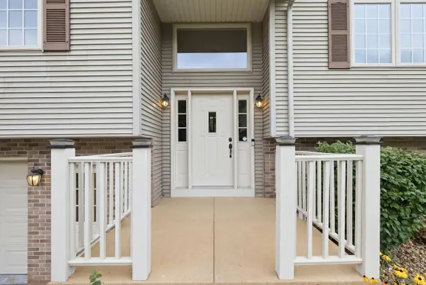 1182 Broadway Drive, Sun Prairie, WI 53590