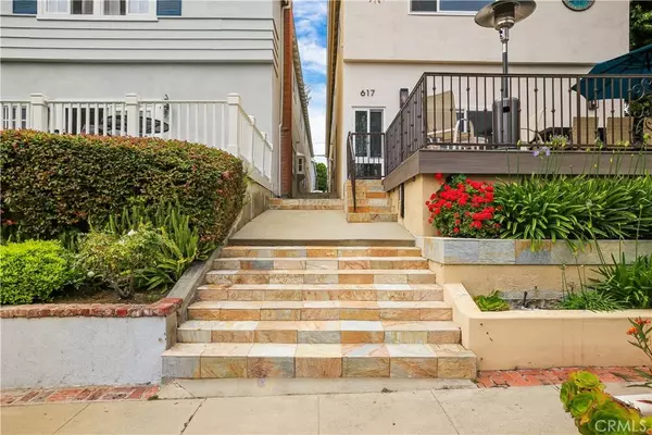 617 Iris AVE, Corona Del Mar, CA 92625