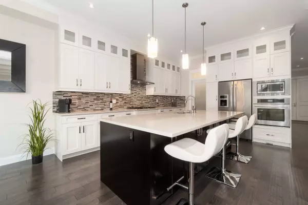 3459 Darwin AVE, Coquitlam, BC V3B 3H6