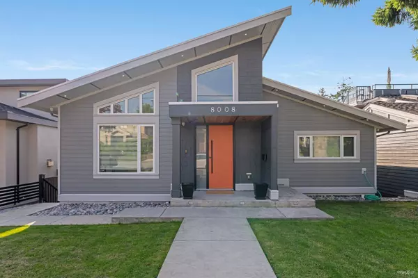 8008 13 AVE, Burnaby, BC V3N 2G2