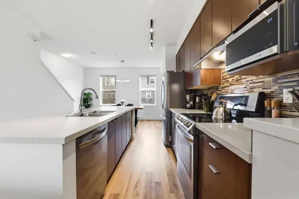 19572 Fraser WAY #18, Pitt Meadows, BC V3Y 0A9