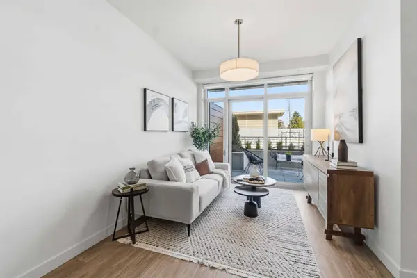 755 Harbourside DR #TH 109, North Vancouver, BC V7P 0G1