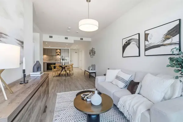 755 Harbourside DR #TH 109, North Vancouver, BC V7P 0G1