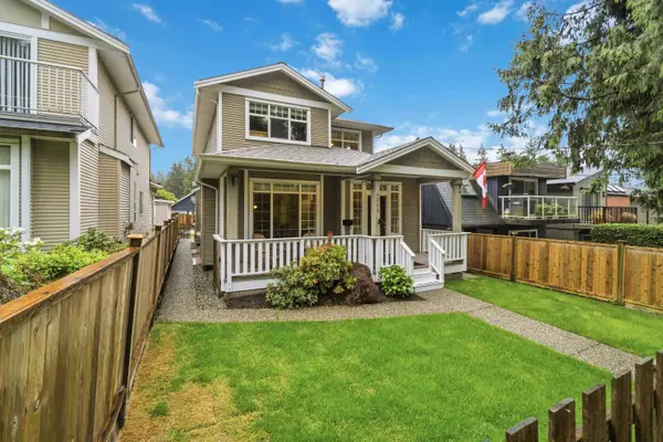 4268 Hoskins RD, North Vancouver, BC V7K 2P6