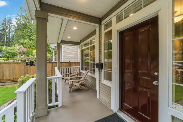 4268 Hoskins RD, North Vancouver, BC V7K 2P6