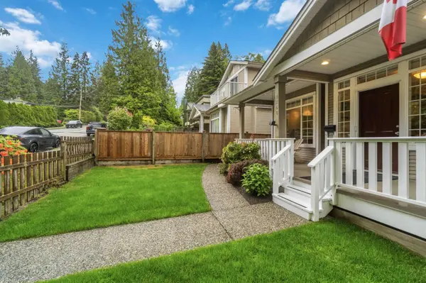 4268 Hoskins RD, North Vancouver, BC V7K 2P6