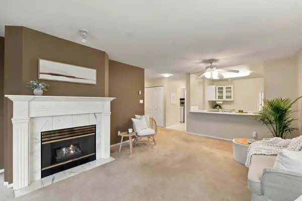 15140 108 AVE #312, Surrey, BC V3R 0T9