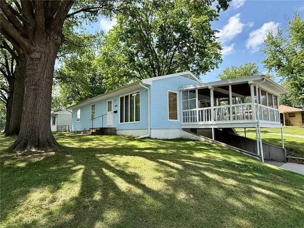 1400 Delaware ST, Leavenworth, KS 66048