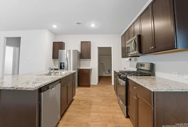 4831 Nueces, San Antonio, TX 78253