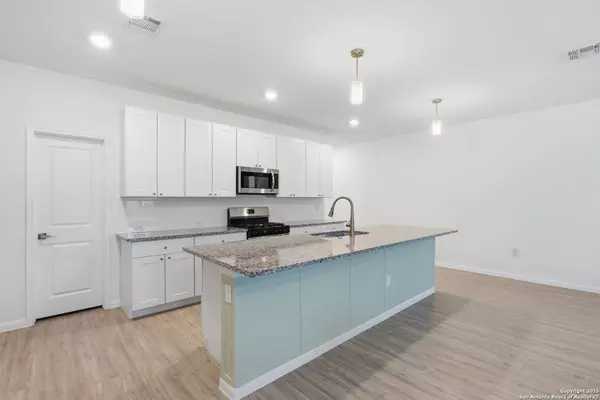 6923 Arid Way, San Antonio, TX 78252