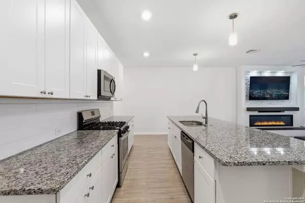 6923 Arid Way, San Antonio, TX 78252