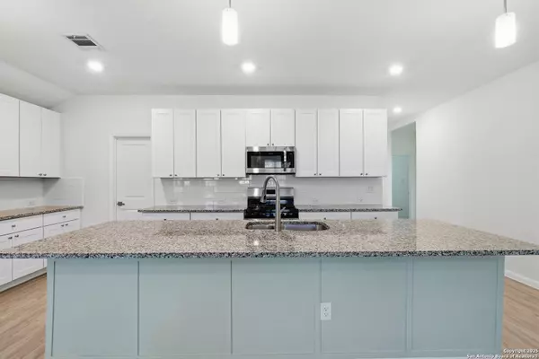 6923 Arid Way, San Antonio, TX 78252