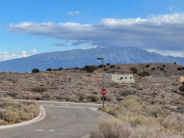 1712 Meadows Point Pl NE, Rio Rancho, NM 87144