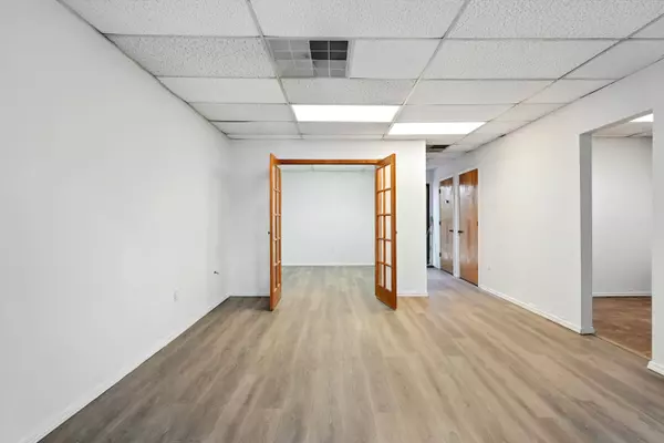 428 Louisianna BLVD SE, Albuquerque, NM 87108