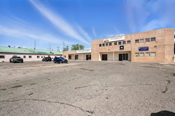 428 Louisianna BLVD SE, Albuquerque, NM 87108