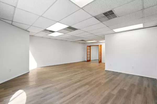 428 Louisianna BLVD SE, Albuquerque, NM 87108