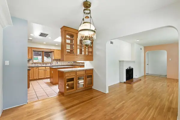 934 Fairway RD NW, Albuquerque, NM 87107