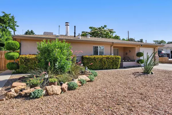 8921 GUTIERREZ RD NE, Albuquerque, NM 87111