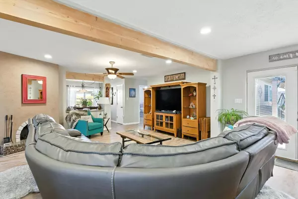 8921 GUTIERREZ RD NE, Albuquerque, NM 87111