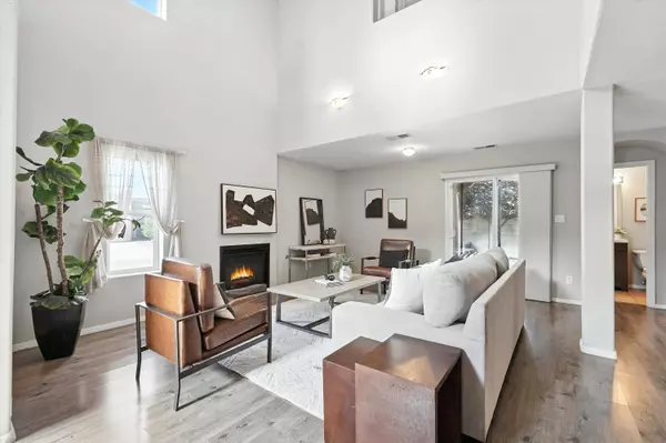 1101 Maciel DR NW, Albuquerque, NM 87104