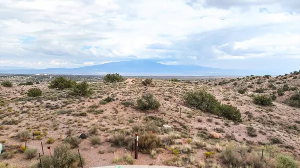 6016 Ridgeline PL NE, Rio Rancho, NM 87144