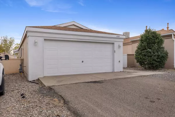 1840 Peach RD NE, Rio Rancho, NM 87144