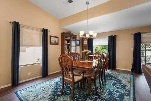 5109 Trevi PL NW, Albuquerque, NM 87114