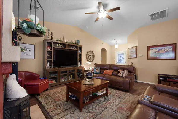 5109 Trevi PL NW, Albuquerque, NM 87114