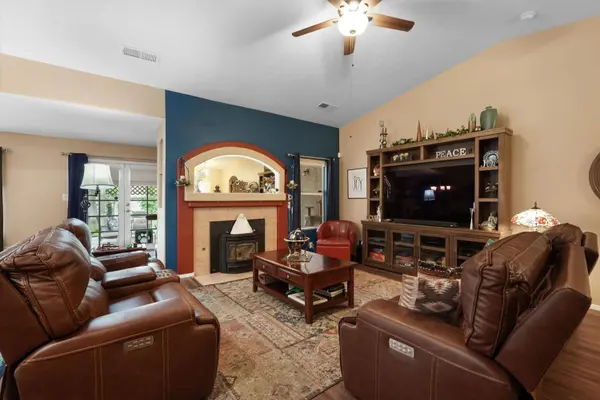 5109 Trevi PL NW, Albuquerque, NM 87114